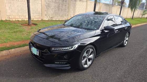 HONDA ACCORD 2.0 VTEC TURBO GASOLINA TOURING 10AT